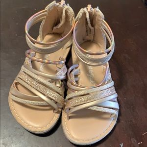 Sandles